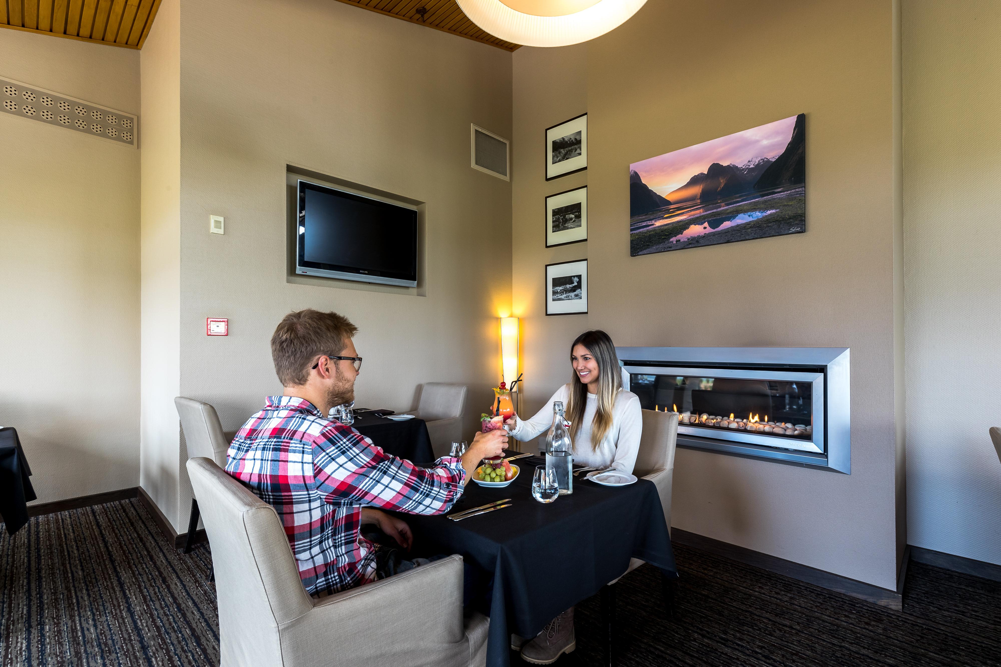 Distinction Te Anau Hotel & Villas Esterno foto