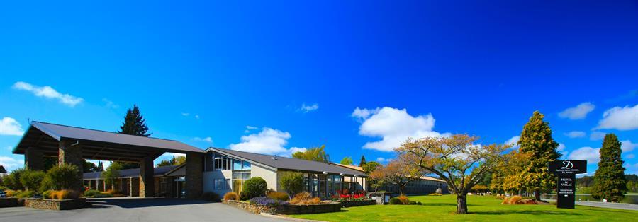Distinction Te Anau Hotel & Villas Esterno foto