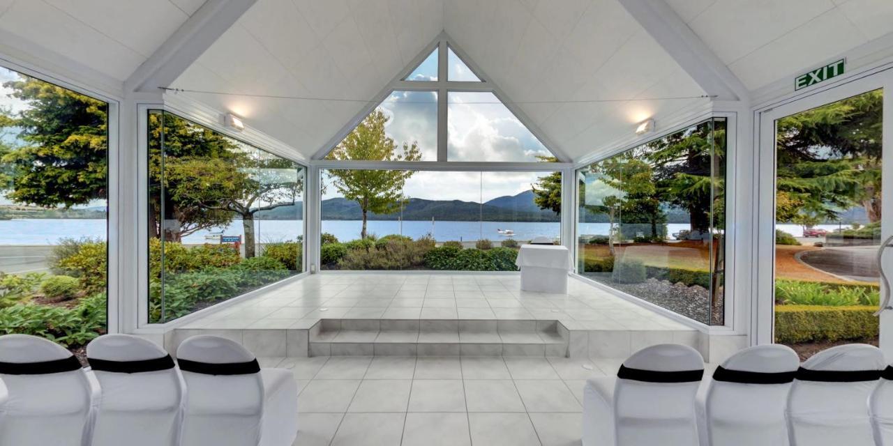 Distinction Te Anau Hotel & Villas Esterno foto