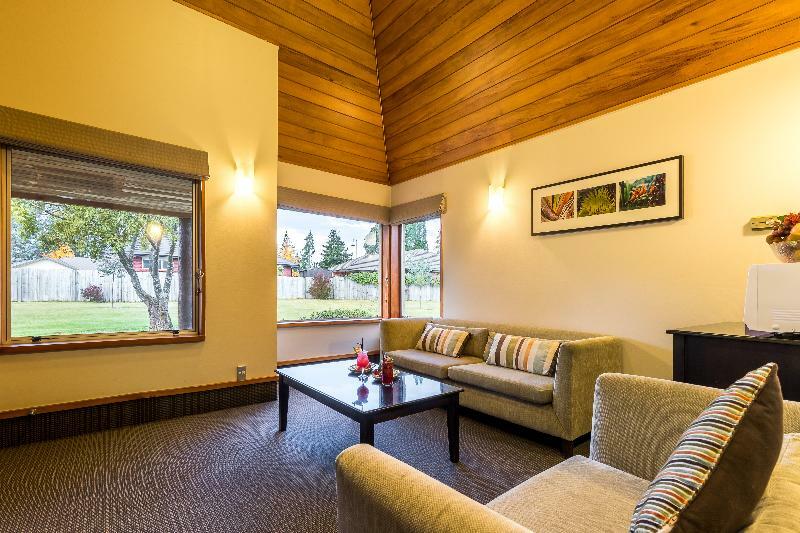 Distinction Te Anau Hotel & Villas Esterno foto